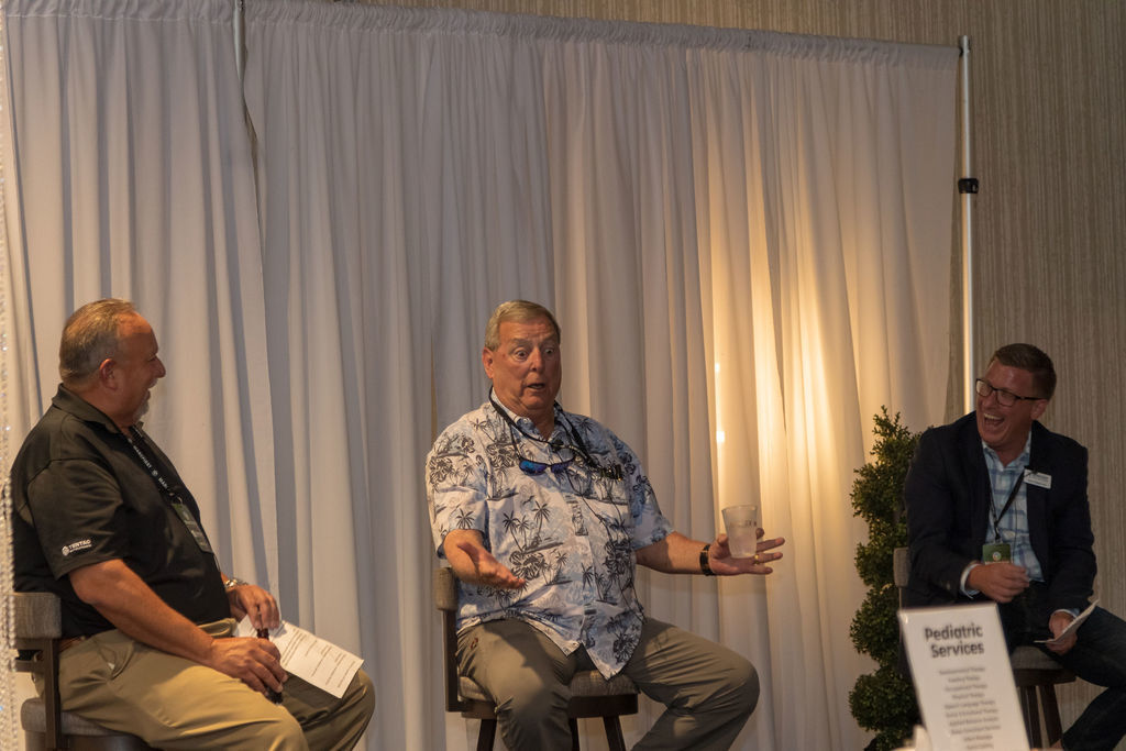 Fuzzy on stage MARCFIRSTFUZZYZOELLER-0204.jpg